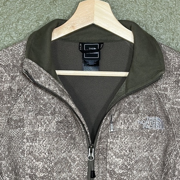 THE NORTH FACE Womens Apex Bionic Jacket - Picture 5 of 16